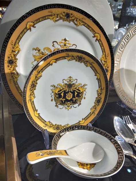 hermes dining plates|hermes dinner set price.